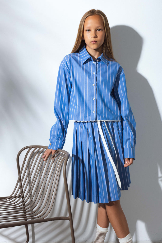 UNLABEL SS25 West Shirt Blouse in Dark Blue Stripes