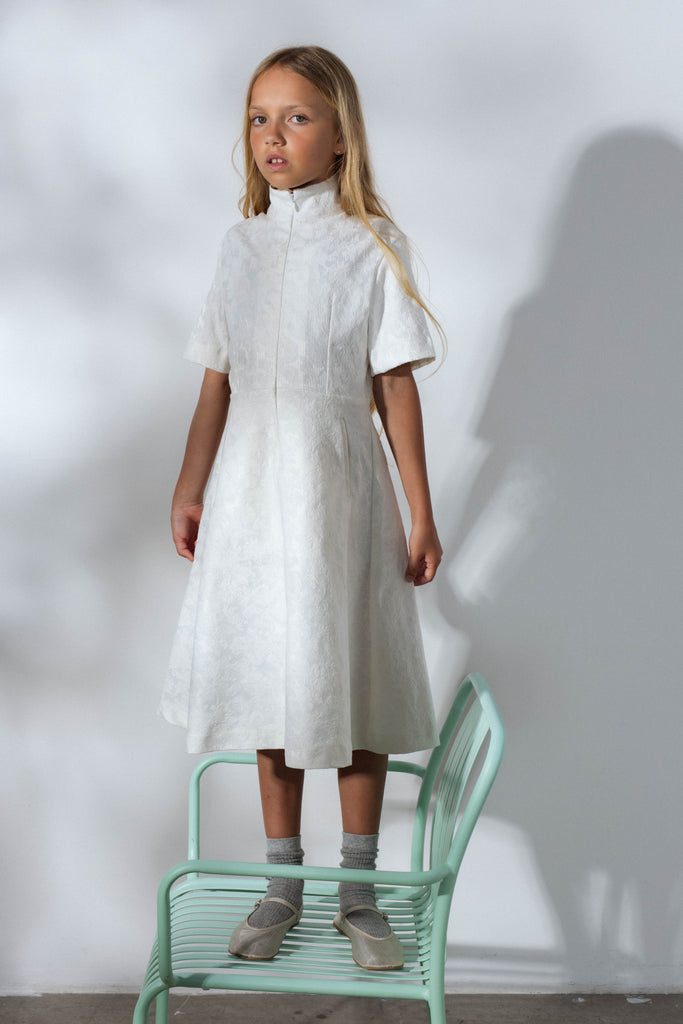 UNLABEL SS25 Curve Dress in White Jacquard